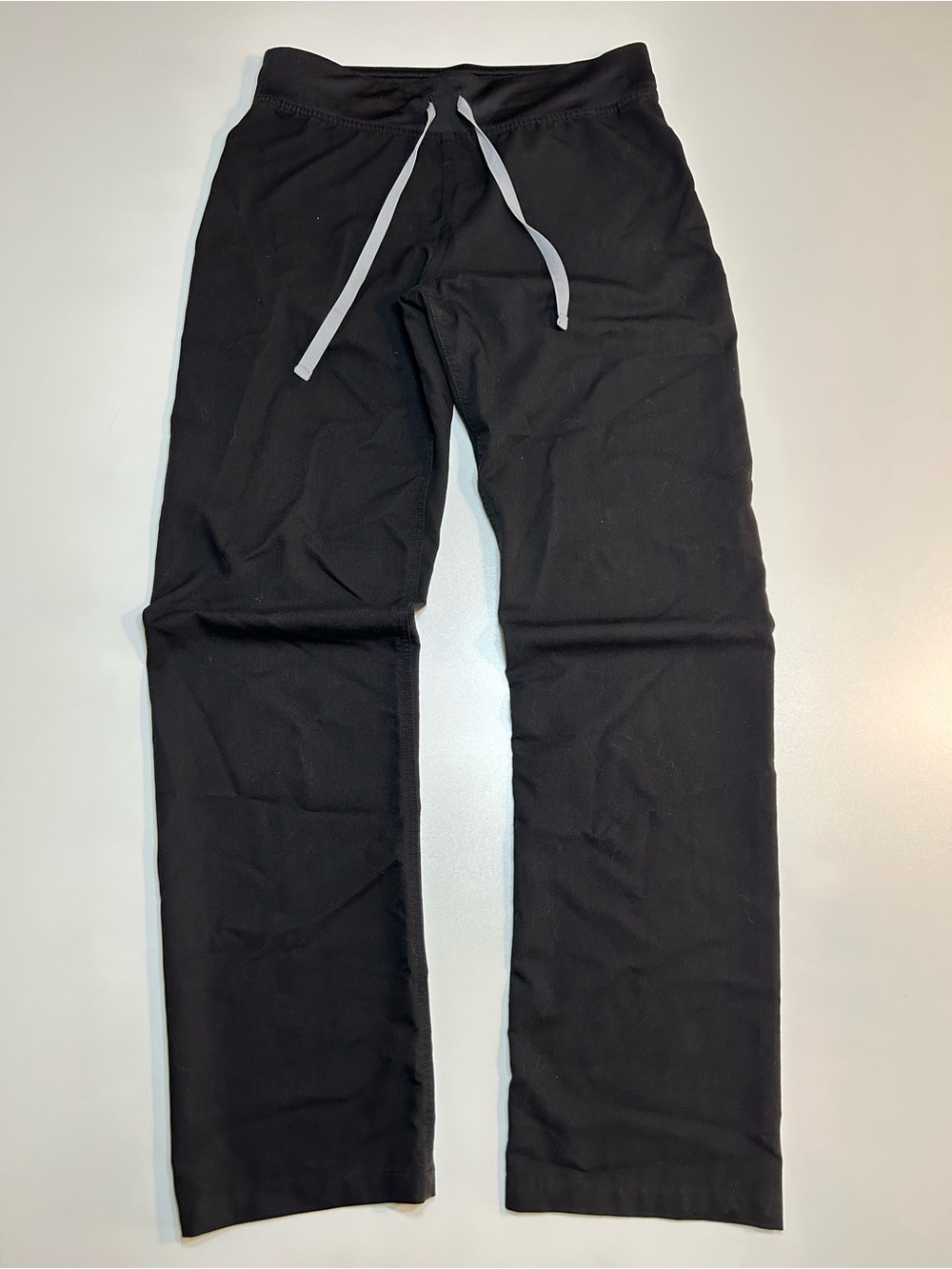FIGS Black Straight Leg Scrub Pants Drawstring Yoga Waist Technical Medical